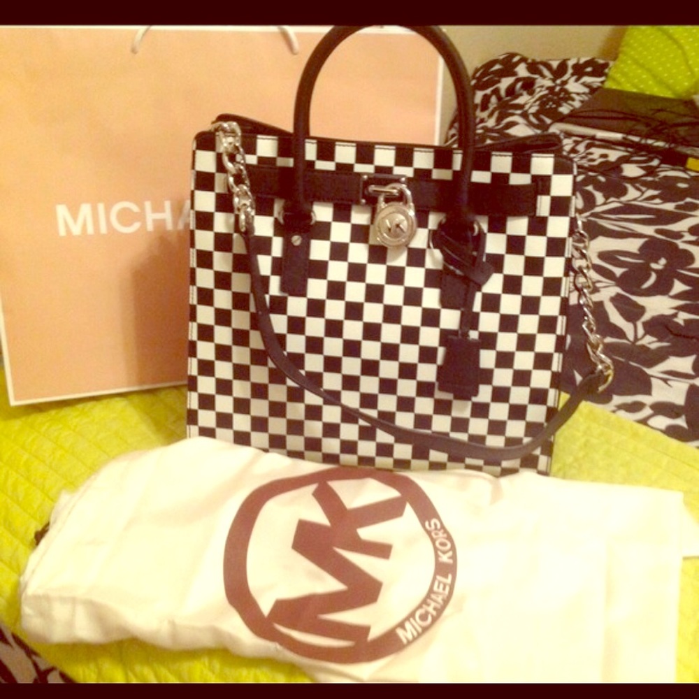 MK Hamilton Black/white checkered